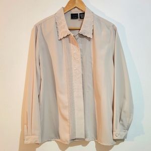 Laura Scott botton down shirt